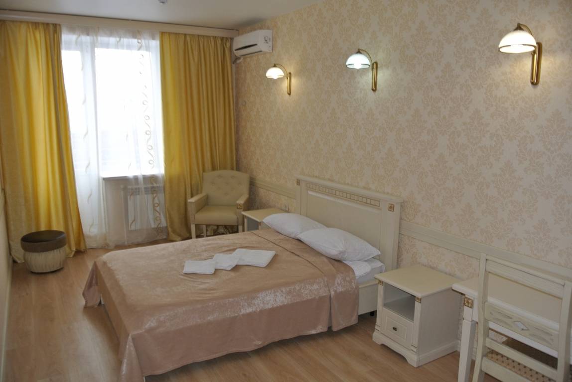 Полулюкс